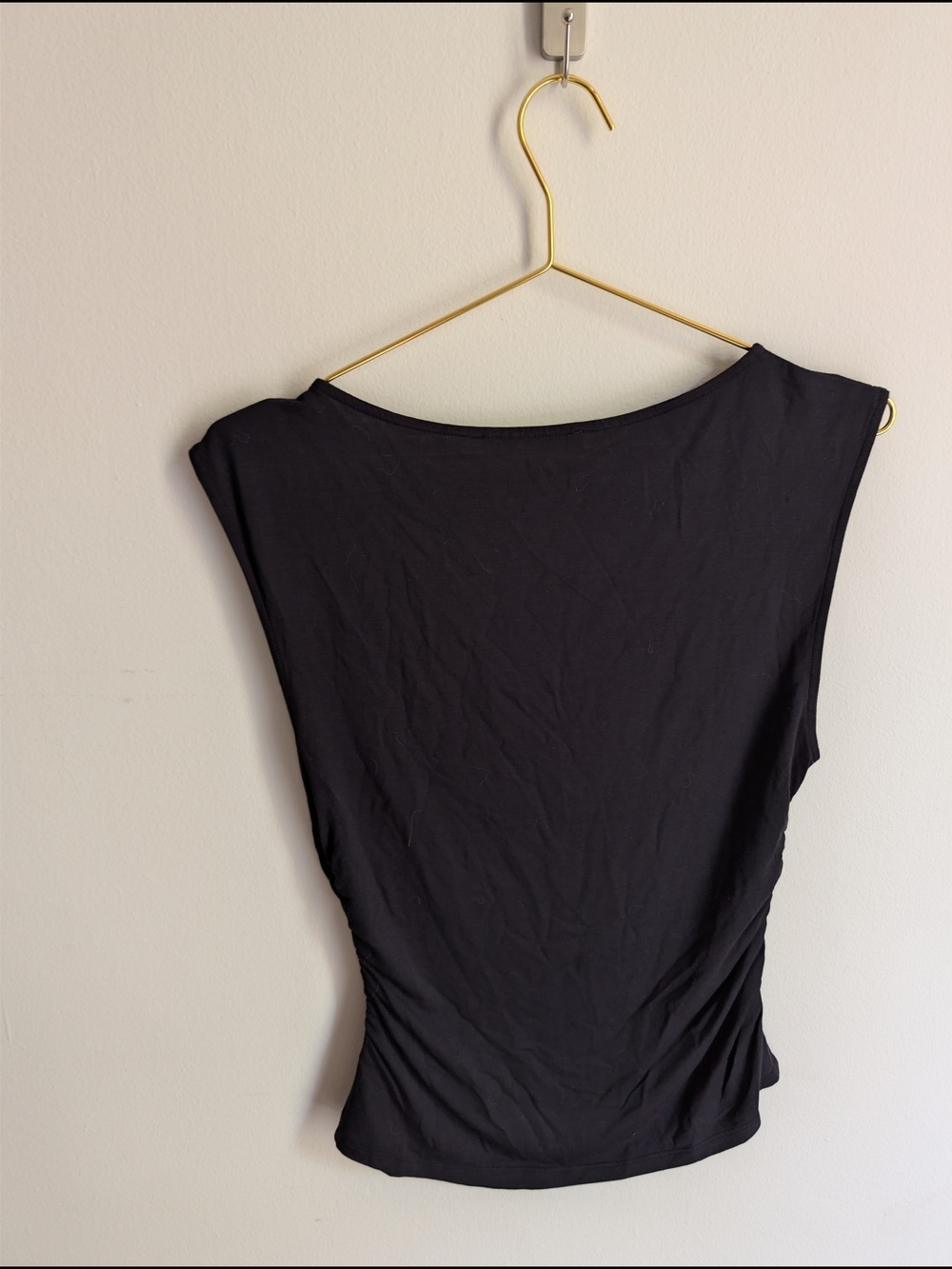 NWOT Favorite Daughter Black the limitless Top - Picture 5 of 5